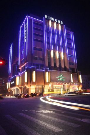Imagen general del Hotel Sunny Resort - Dandong. Foto 4