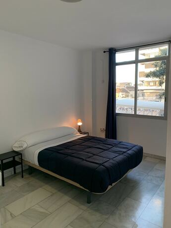 Imagen de la habitación del Hotel Sunny Room. Foto 7