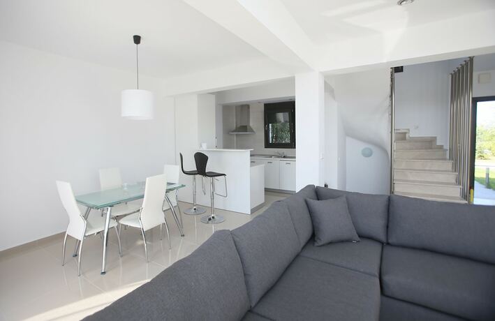 Imagen general del Hotel Sunny Sani Luxury Villas. Foto 10