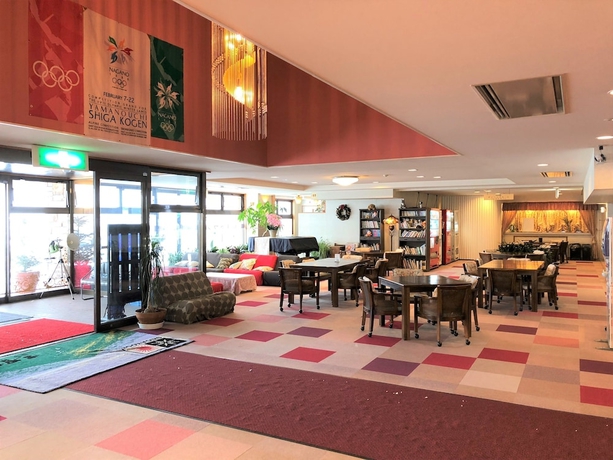 Imagen de los interiores del Hotel Sunny Shiga. Foto 17