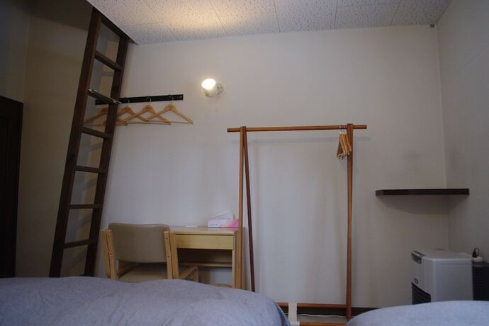 Imagen de la habitación del Hotel Sunny Side Hut. Foto 29