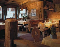 Imagen del bar/restaurante del Hotel Sunny, S&ouml;lden . Foto 18