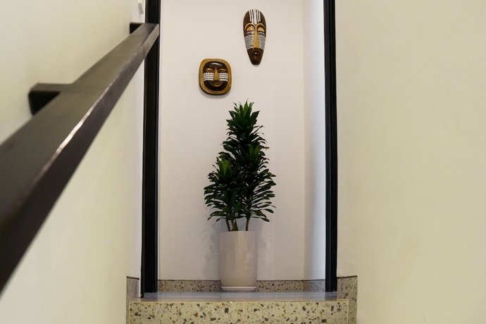 Imagen de los interiores del Hotel Sunny Village Batu Bolong. Foto 17