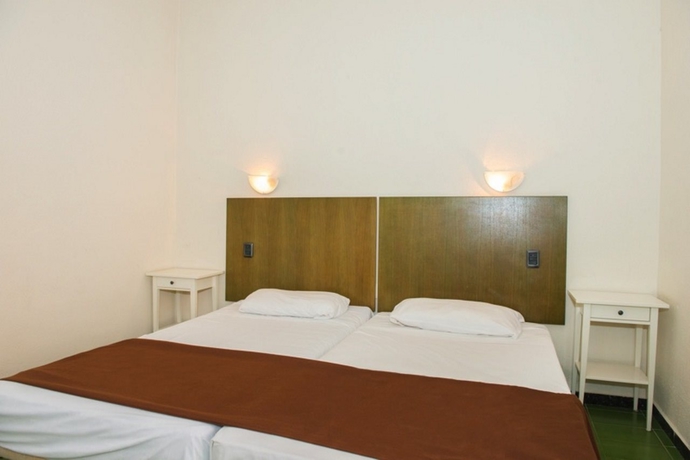 Imagen general del Hotel Sunny Villages. Foto 7