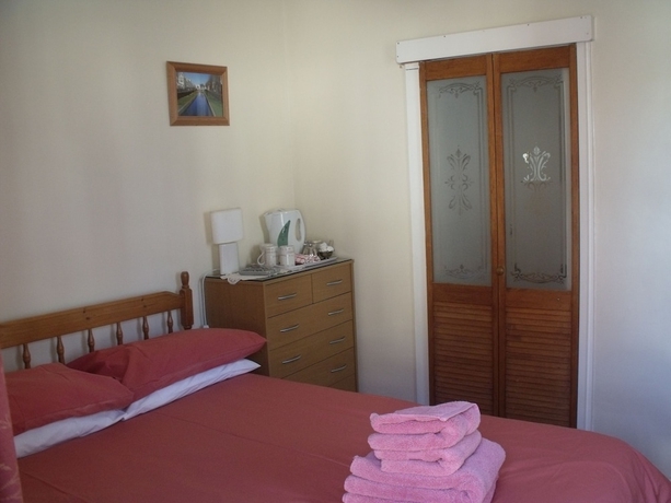 Imagen de la habitación del Hotel Sunnydene. Foto 8