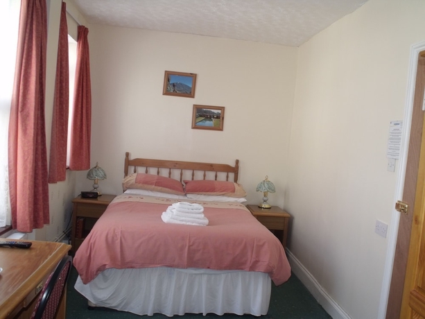 Imagen de la habitación del Hotel Sunnydene. Foto 10