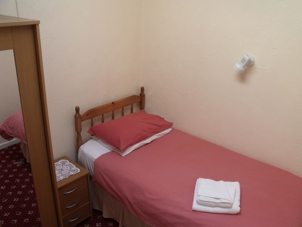 Imagen de la habitación del Hotel Sunnydene. Foto 12