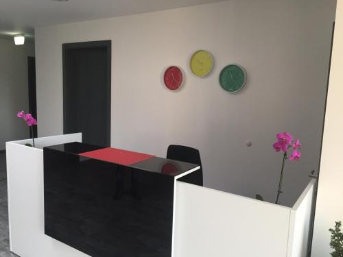 Imagen general del Hotel Sunnys and Residence. Foto 3