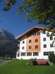 Imagen general del Hotel Sunora - Ski In Ski Out. Foto 10