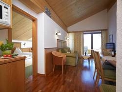 Imagen general del Hotel Sunora - Ski In Ski Out. Foto 40