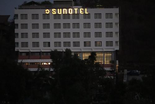 Imagen general del Hotel Sunotel. Foto 1