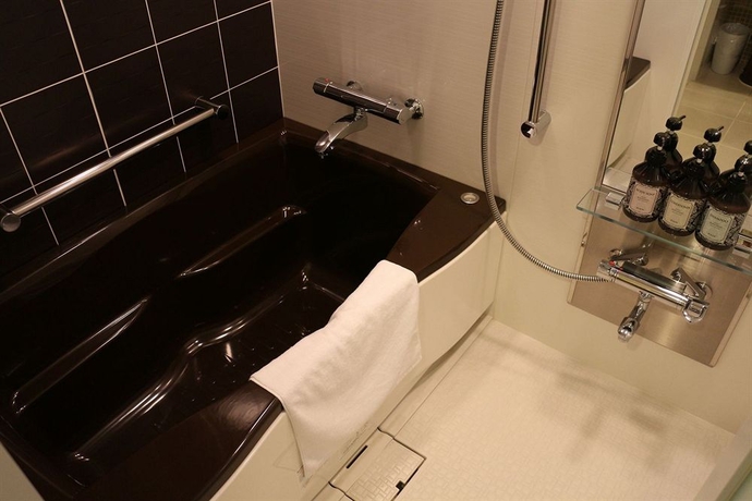 Imagen de la habitación del Hotel Sunplaza Annex. Foto 12
