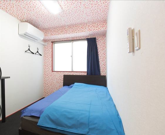 Imagen de la habitación del Hotel Sunplaza. Foto 5