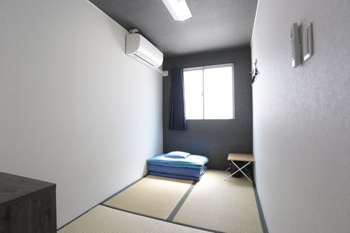 Imagen de la habitación del Hotel Sunplaza. Foto 9