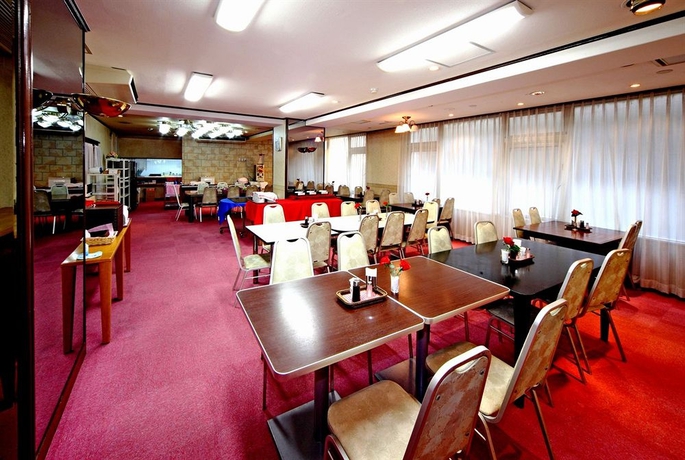Imagen del bar/restaurante del Hotel Sunplaza Sakai. Foto 10