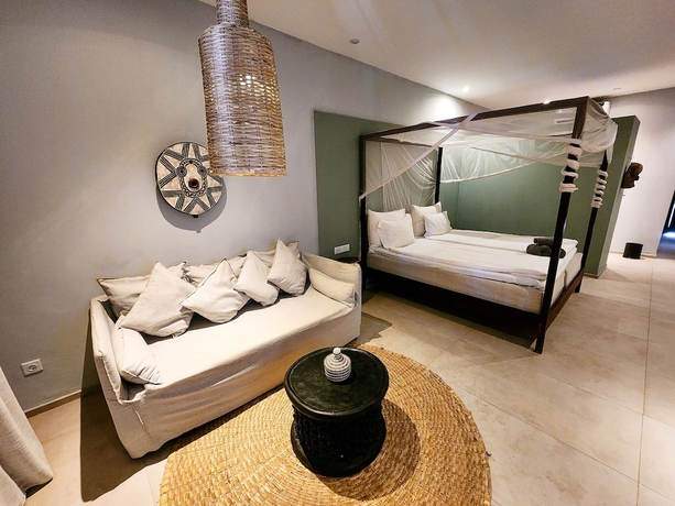 Imagen de la habitación del Hotel Sunprime Tamala Beach Resort. Foto 3