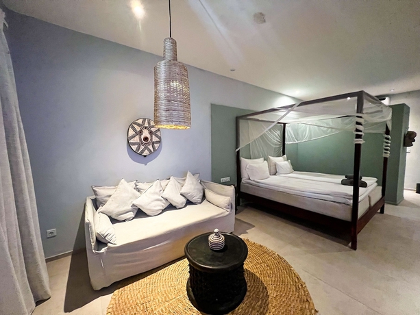 Imagen de la habitación del Hotel Sunprime Tamala Beach Resort. Foto 15