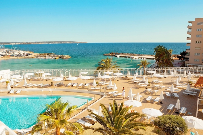 Imagen de la piscina del Hotel Sunprime Waterfront. Foto 17