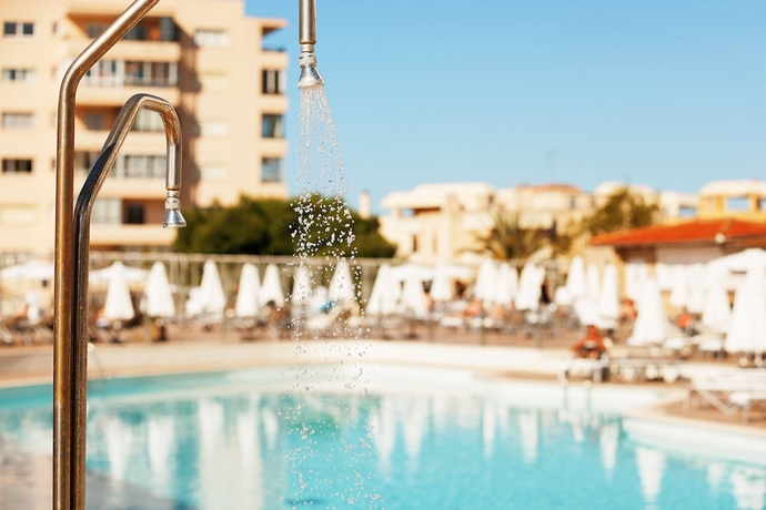 Imagen de la piscina del Hotel Sunprime Waterfront. Foto 19