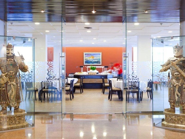 Imagen general del Hotel Sunprime Waterfront Palma Beach. Foto 9