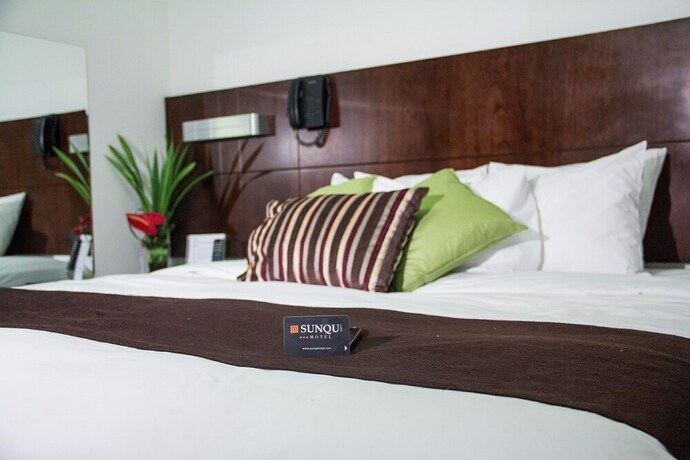 Imagen de la habitación del Hotel Sunqu. Foto 19