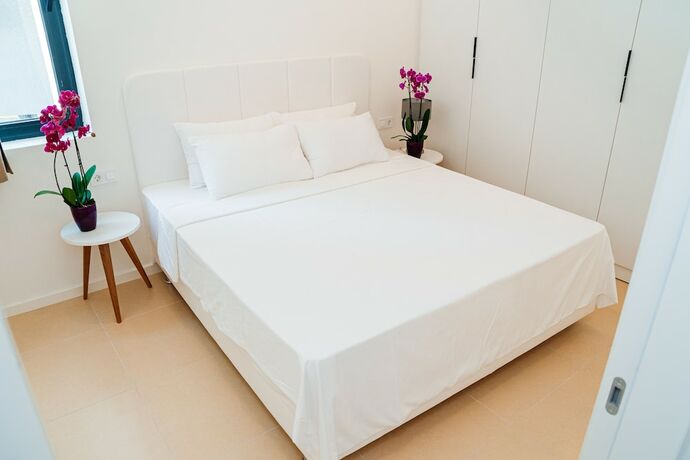 Imagen de la habitación del Hotel Sunraf Luxe Apartments. Foto 13