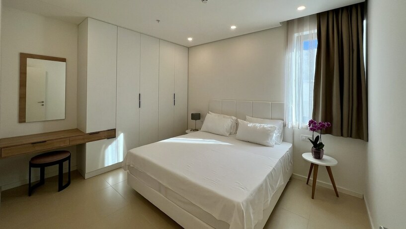 Imagen general del Hotel Sunraf Luxe Apartments. Foto 4
