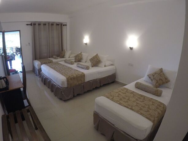 Imagen de la habitación del Hotel Sunray. Foto 15