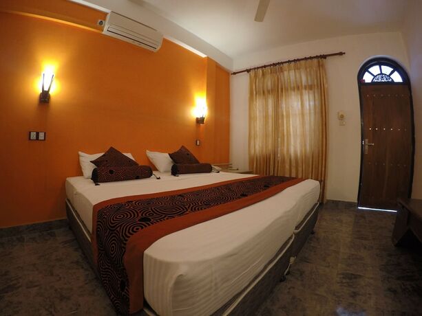 Imagen de la habitación del Hotel Sunray. Foto 17