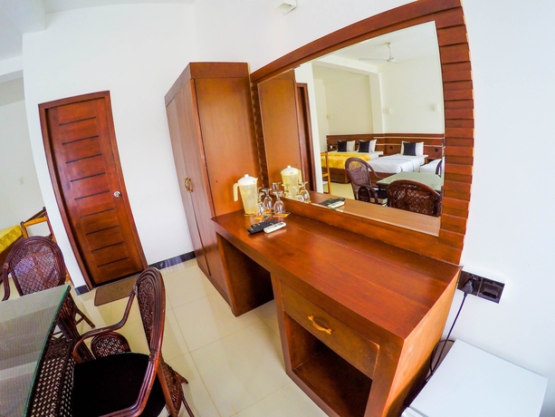 Imagen de la habitación del Hotel Sunrich Kandy. Foto 9