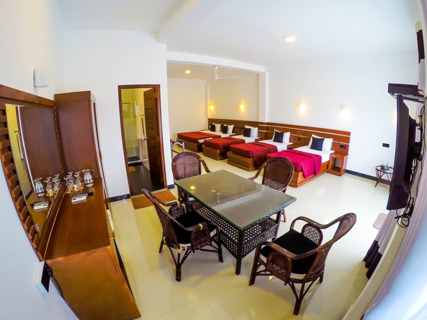 Imagen de la habitación del Hotel Sunrich Kandy. Foto 16