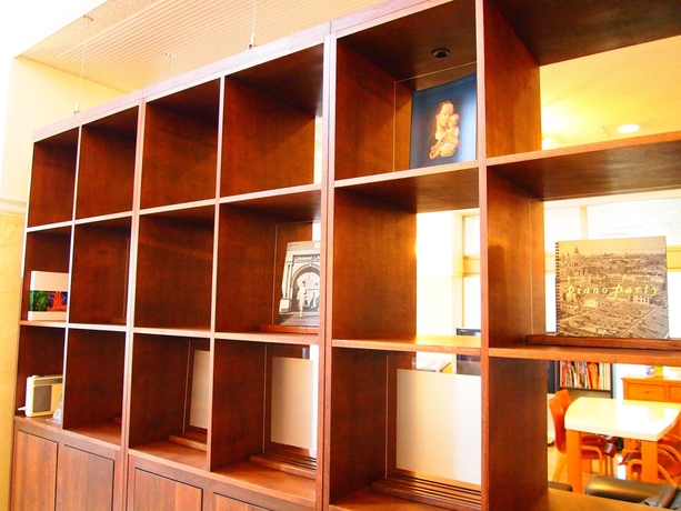 Imagen de los interiores del Hotel Sunrise 21. Foto 16