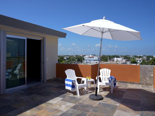 Imagen de la habitación del Hotel Sunrise 42 Suites Hotel. Foto 5