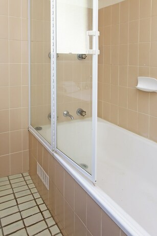 Imagen de la habitación del Hotel Sunrise 9. Foto 14