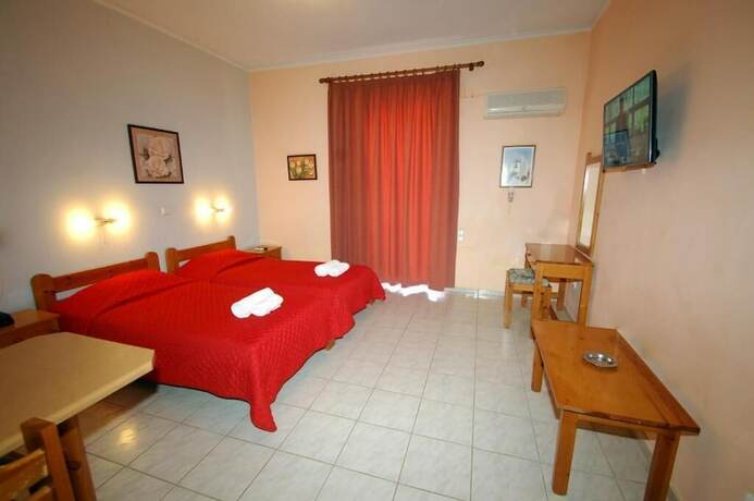 Imagen general del Hotel Sunrise, Agia Ermioni. Foto 12