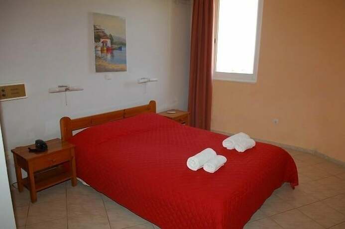 Imagen de la habitación del Hotel Sunrise, Agia Ermioni. Foto 16