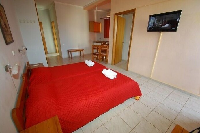 Imagen de la habitación del Hotel Sunrise, Agia Ermioni. Foto 17