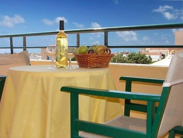 Imagen de la habitación del Hotel Sunrise, Agia Ermioni. Foto 20