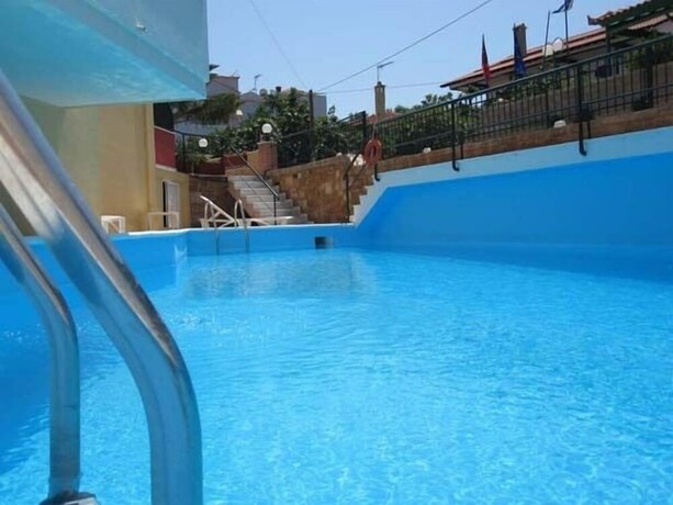 Imagen de la piscina del Hotel Sunrise, Agia Ermioni. Foto 39