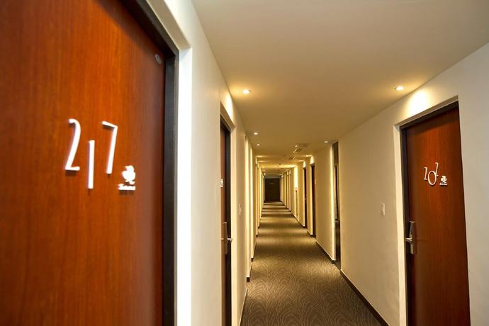 Imagen de los interiores del Hotel Sunrise And Resort Taimali. Foto 17