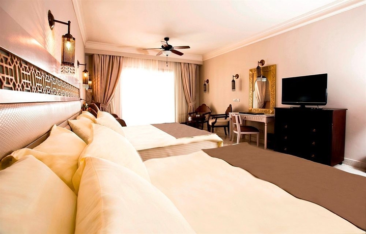 Imagen general del Hotel Sunrise Arabian Beach Resort. Foto 5