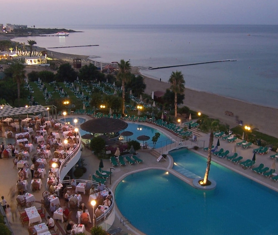 Imagen de la piscina del Hotel Sunrise Beach, Famagusta. Foto 15