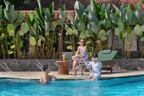 Imagen general del Hotel Sunrise Beach Pangandaran. Foto 8