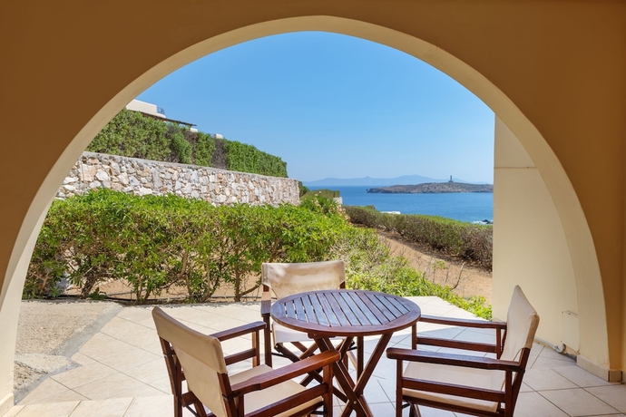 Imagen de la habitación del Hotel Sunrise Beach Suites. Foto 8