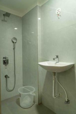 Imagen general del Hotel Sunrise Business. Foto 7