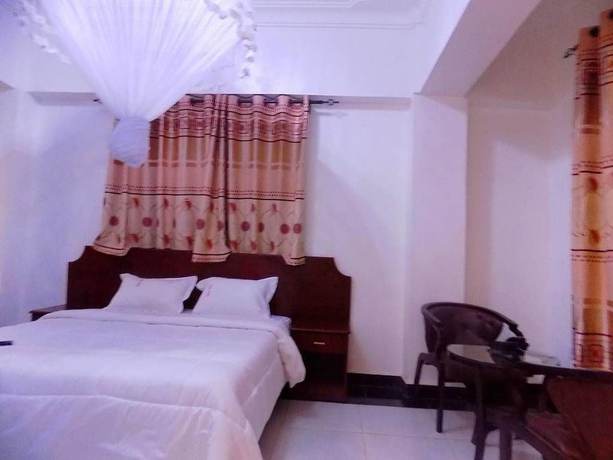 Imagen de la habitación del Hotel Sunrise, Bwaise. Foto 8