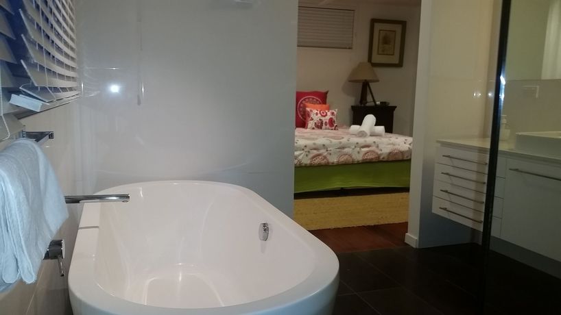 Imagen de la habitación del Hotel Sunrise Cove Holiday Apartments. Foto 6