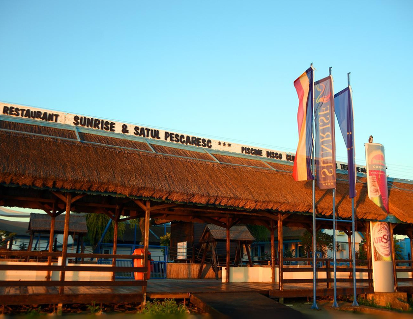 Imagen general del Hotel Sunrise, Crisan. Foto 4