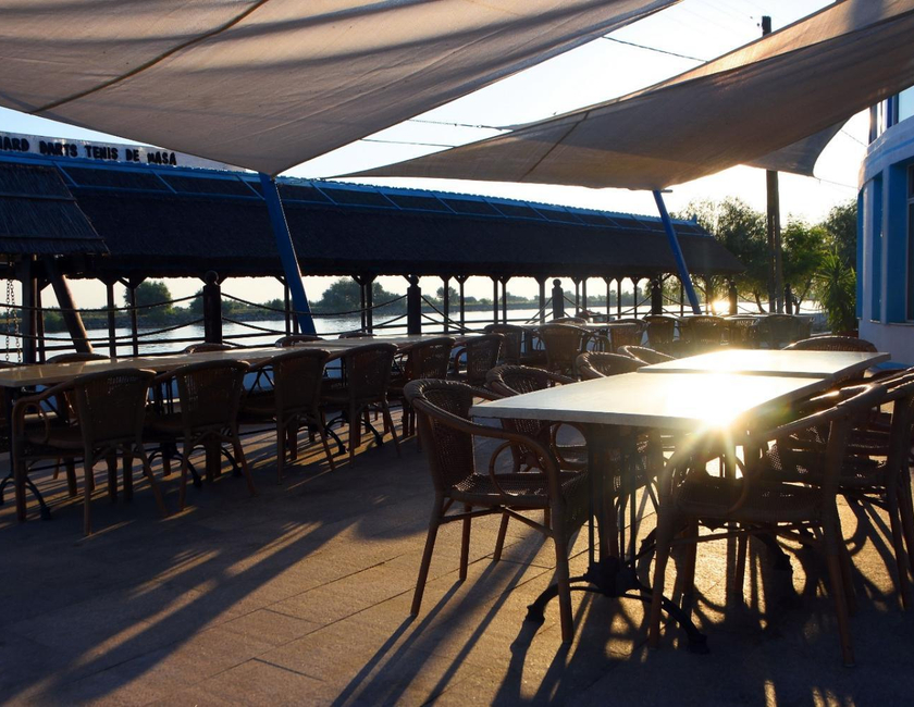 Imagen general del Hotel Sunrise, Crisan. Foto 13