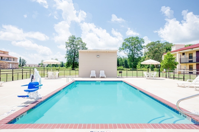 Imagen de la piscina del Hotel Sunrise Extended Stay, Searcy. Foto 19